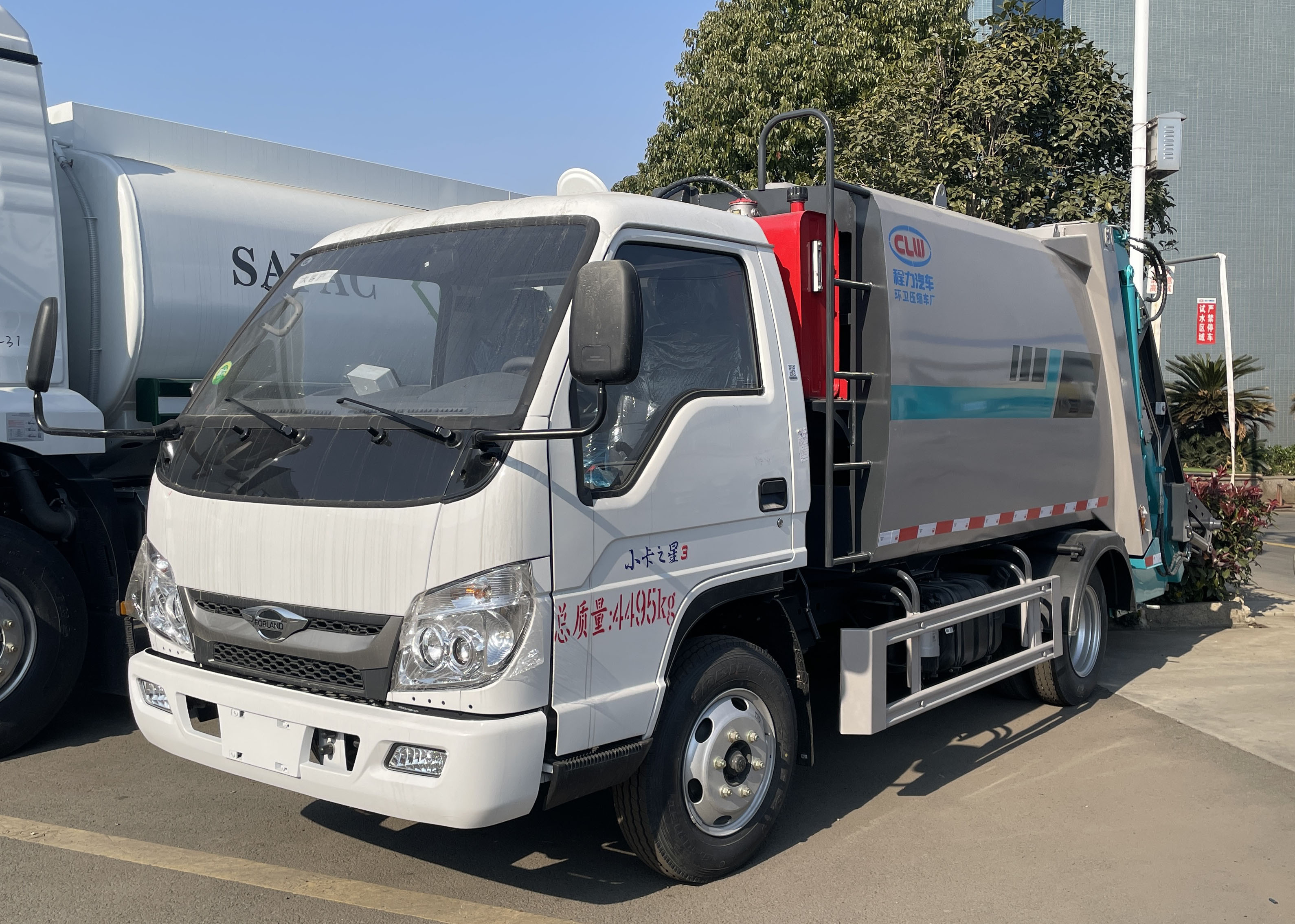 福田小卡之星藍(lán)牌壓縮垃圾車圖片3
